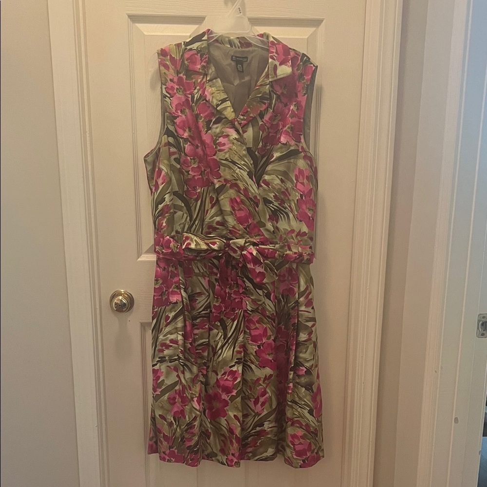 New Directions Pink and Green Floral Dress